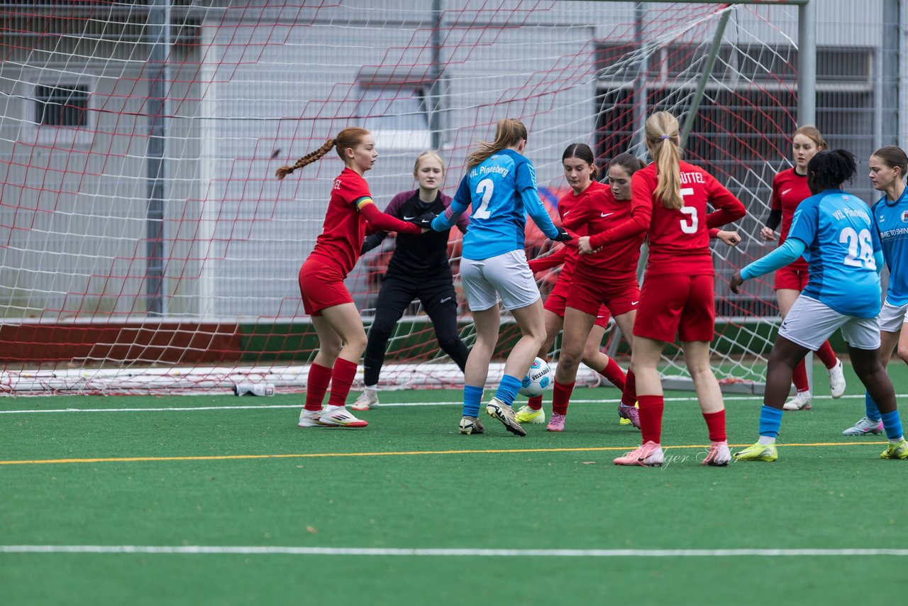 Bild 208 - wBJ VfL Pinneberg - Eimsbuettler TV2 : Ergebnis: 3:5